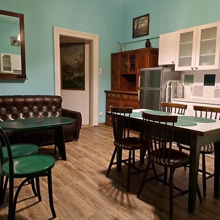 Apartment St. Mark'S Square Краков Экстерьер фото